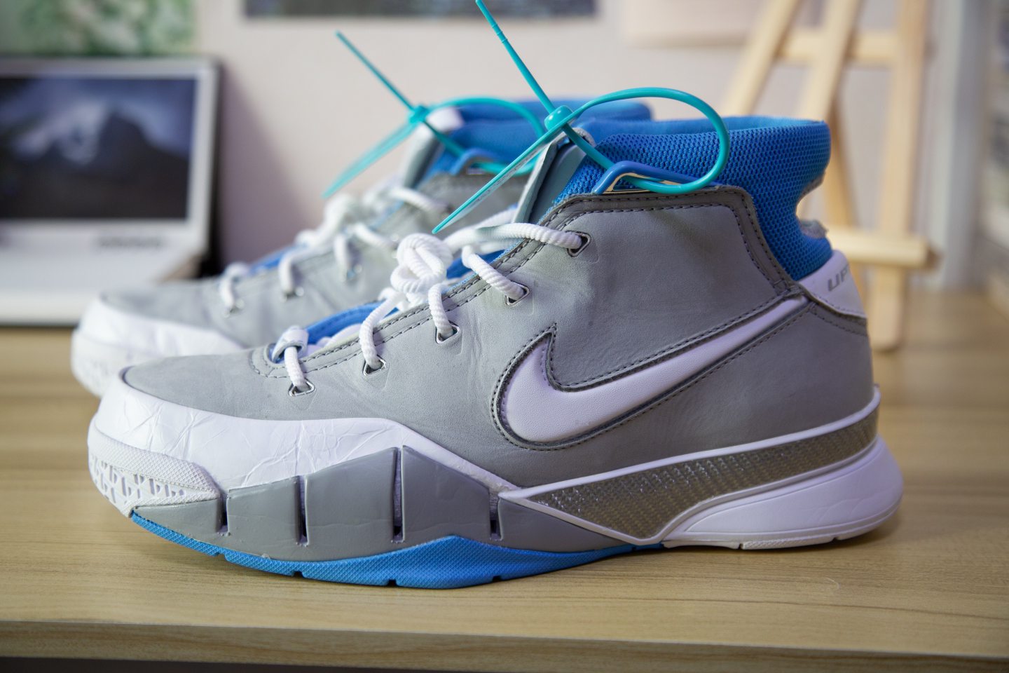 关于kobe1的细节