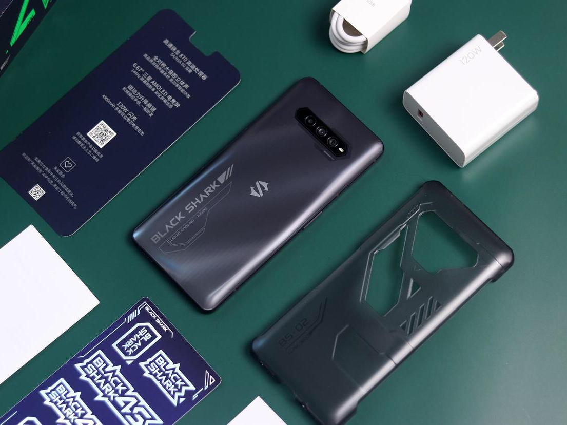【新机】黑鲨5官宣：4600mAh+120W超级快充
