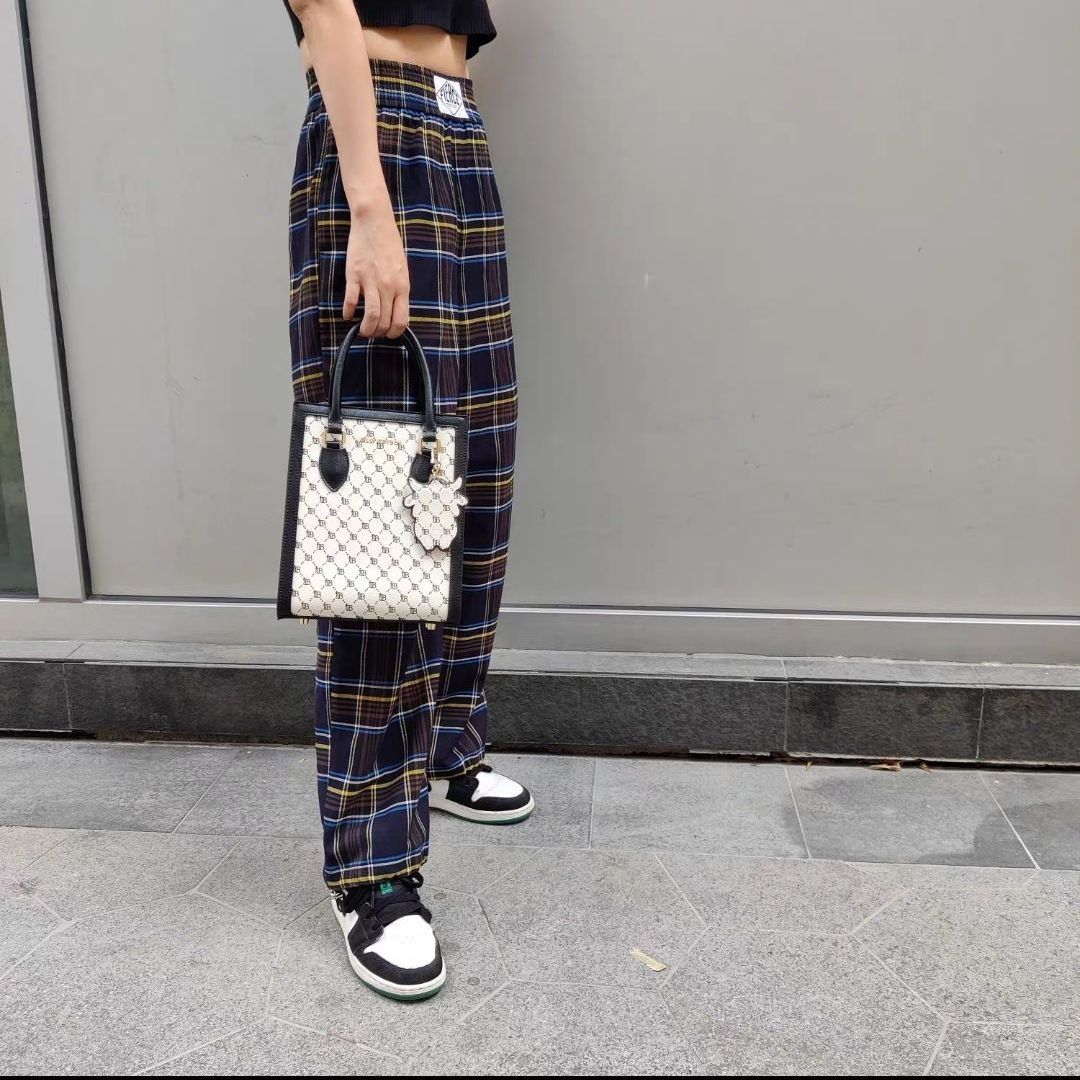 jellytoyboy 女孩必备手提包包女斜挎包 