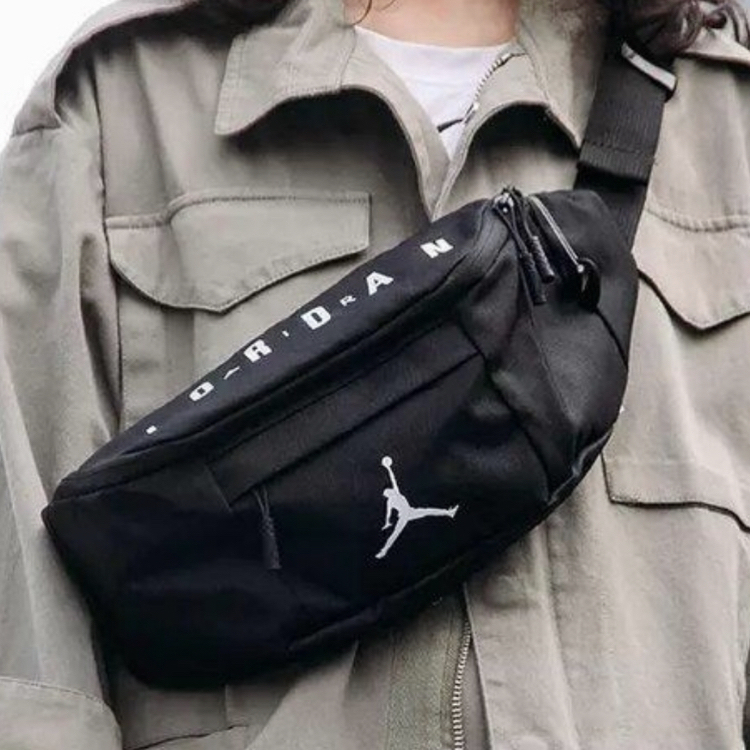 Jordan Brand 飞人Logo百搭运动斜挎腰包