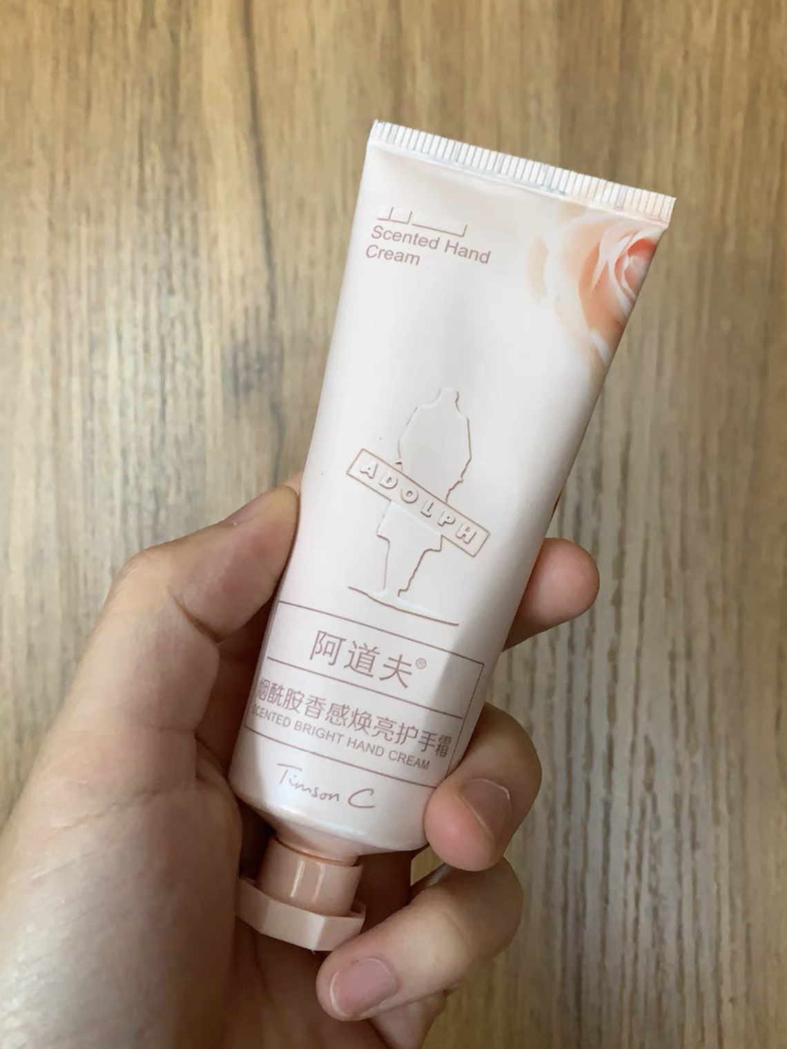 滋润保湿~让你双手滑溜溜的护手霜