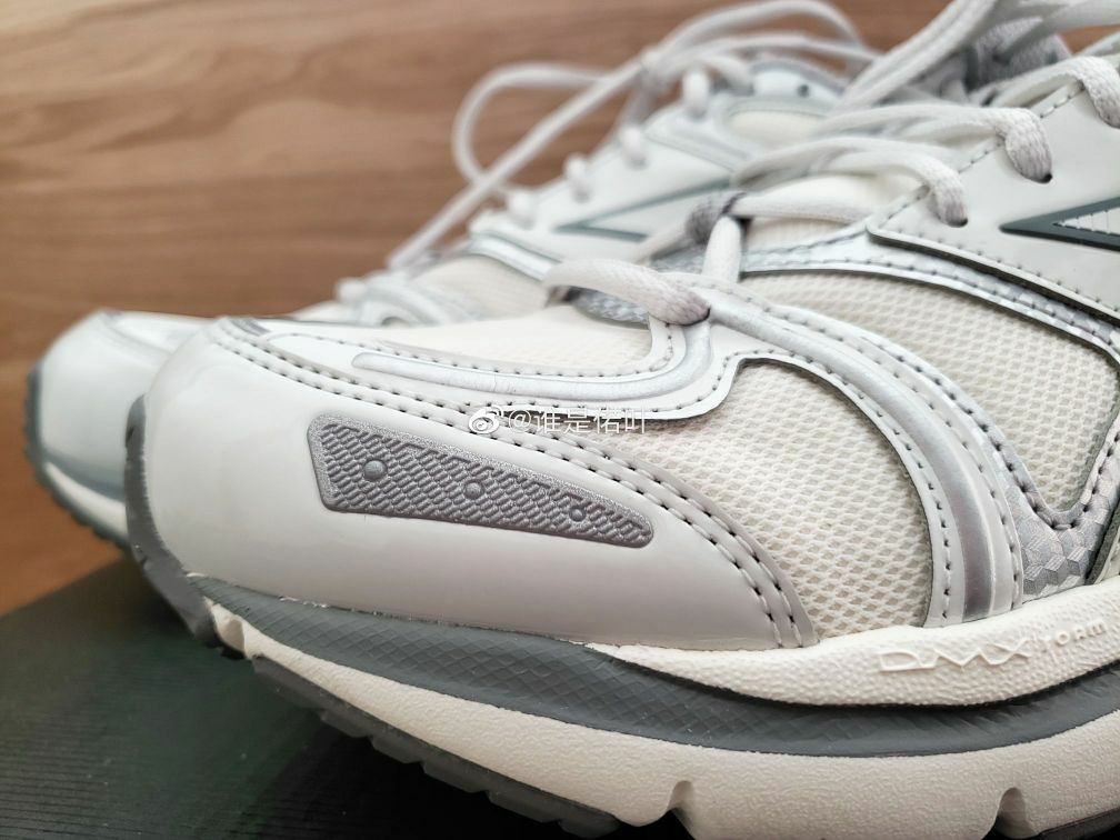 Reebok Premier Road Plus VI