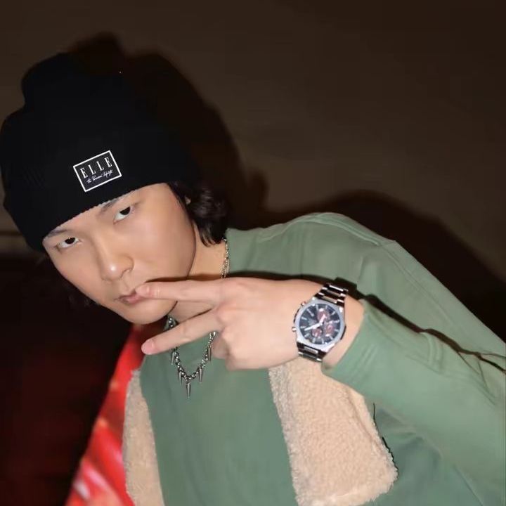 男生不会拒绝的礼物｜低调儒雅太阳能手表