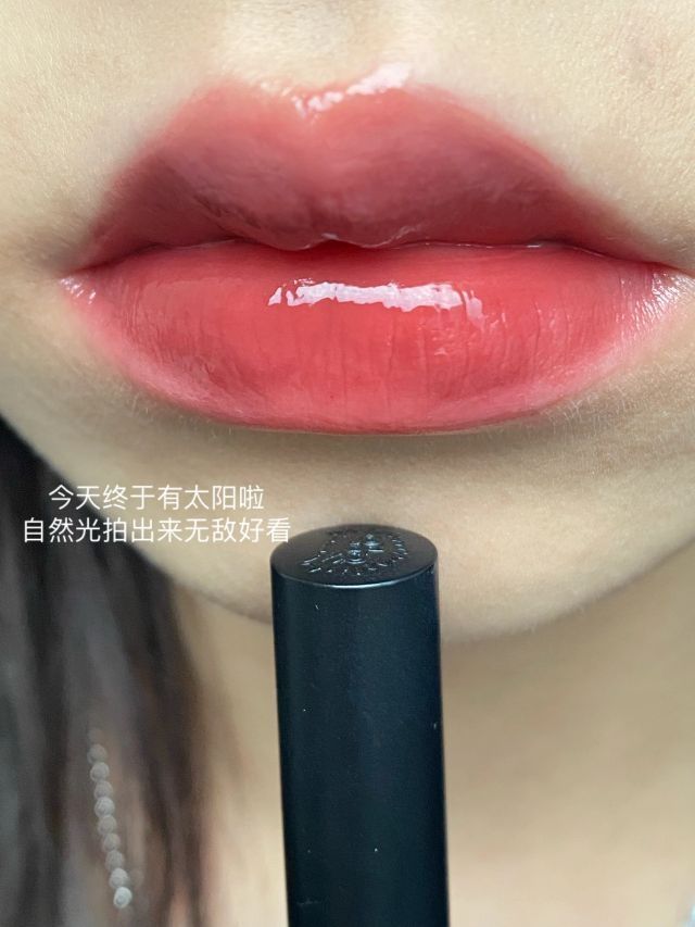 比初恋还甜！🎁一颗清透水蜜桃|||💌
又是意外凑单回来的一只小黑镜b705