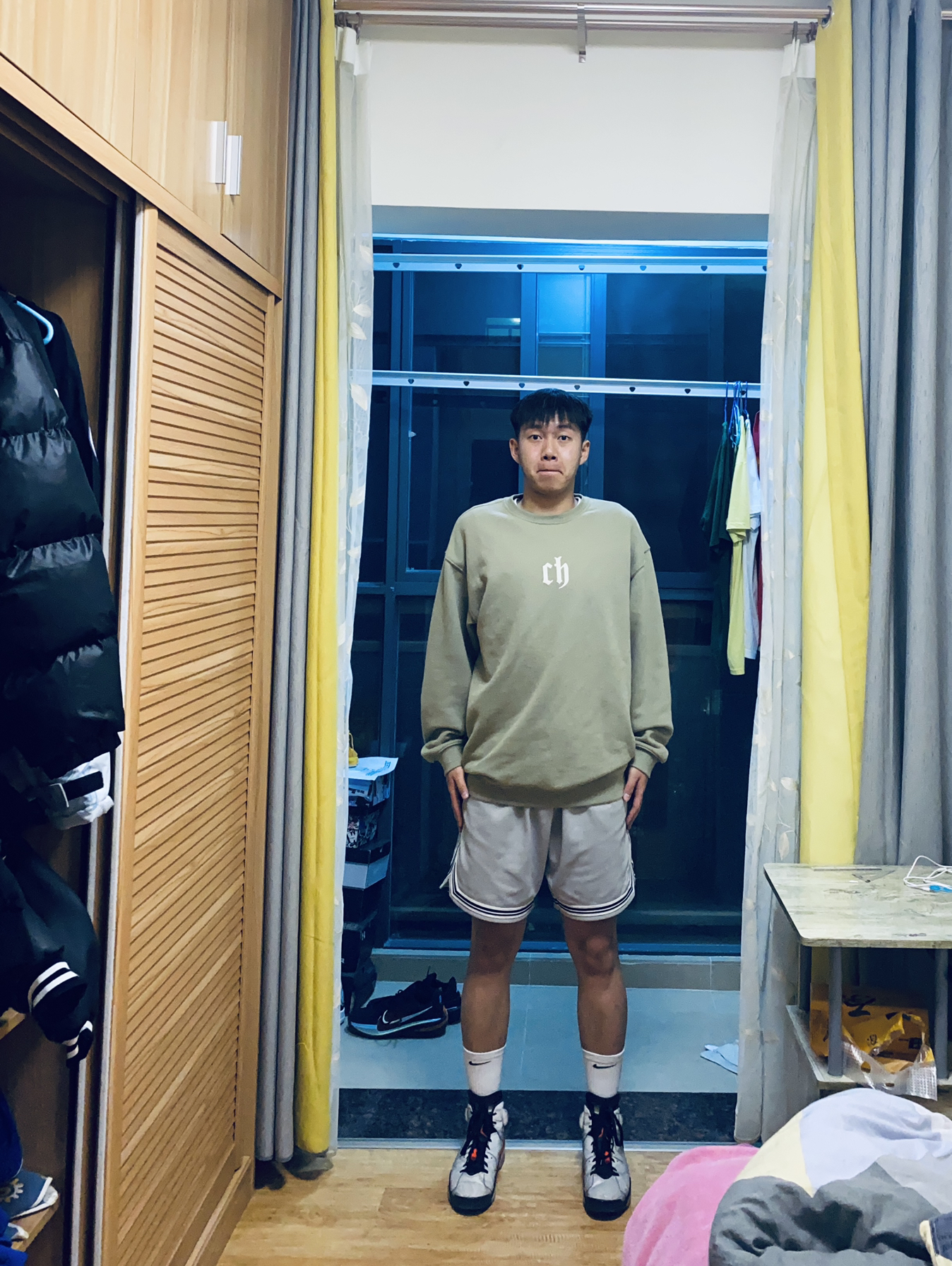 身高｜体重：185cm 75kg

🧍‍