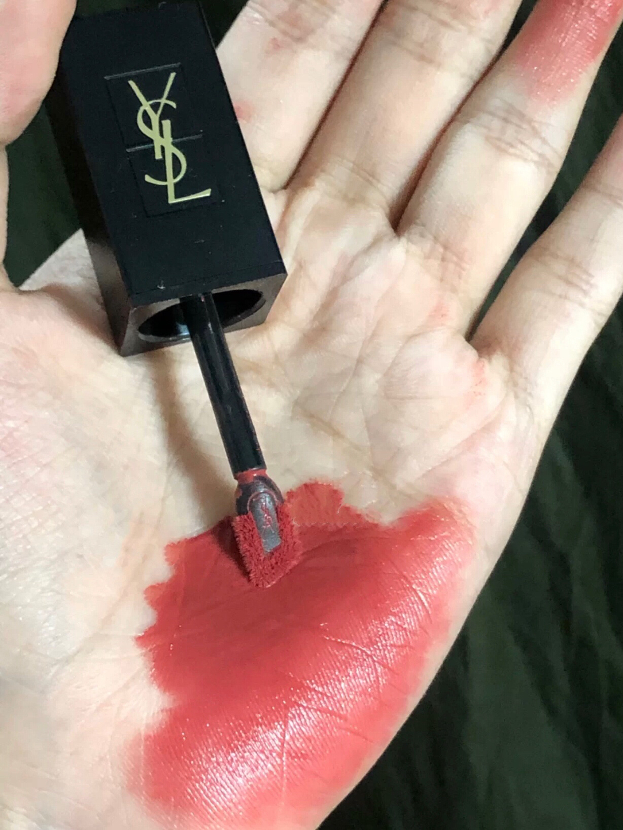 涂了YSL n216，甜美到我心里！