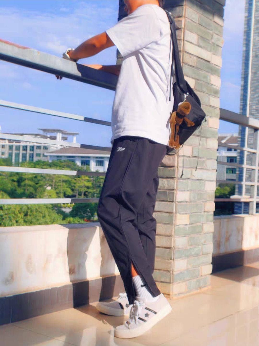 男生时尚穿搭/这么舒服的裤子才100多也太值了