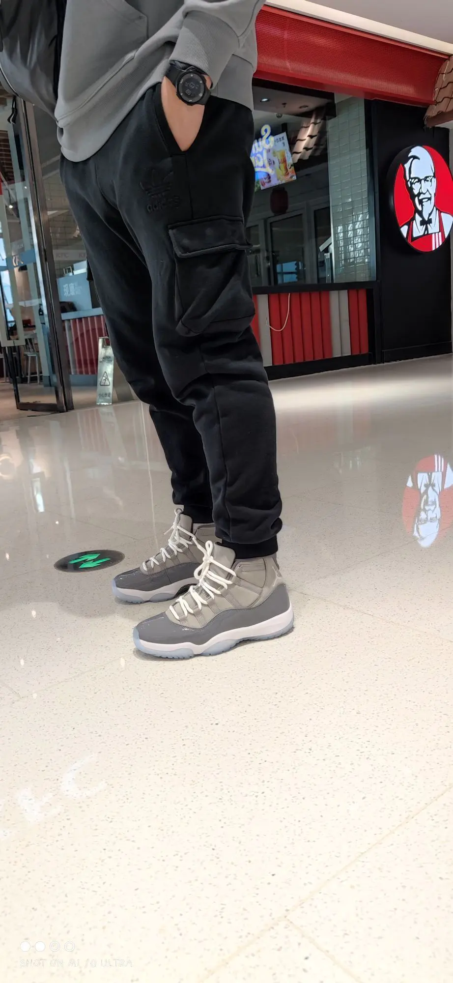 AJ 11 灰白酷灰(2021)
