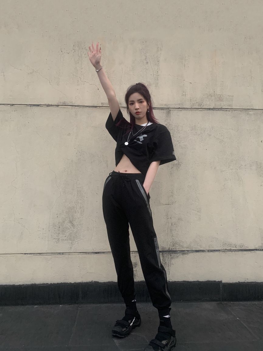 暗黑少女风格穿搭！飒到你了吗！？