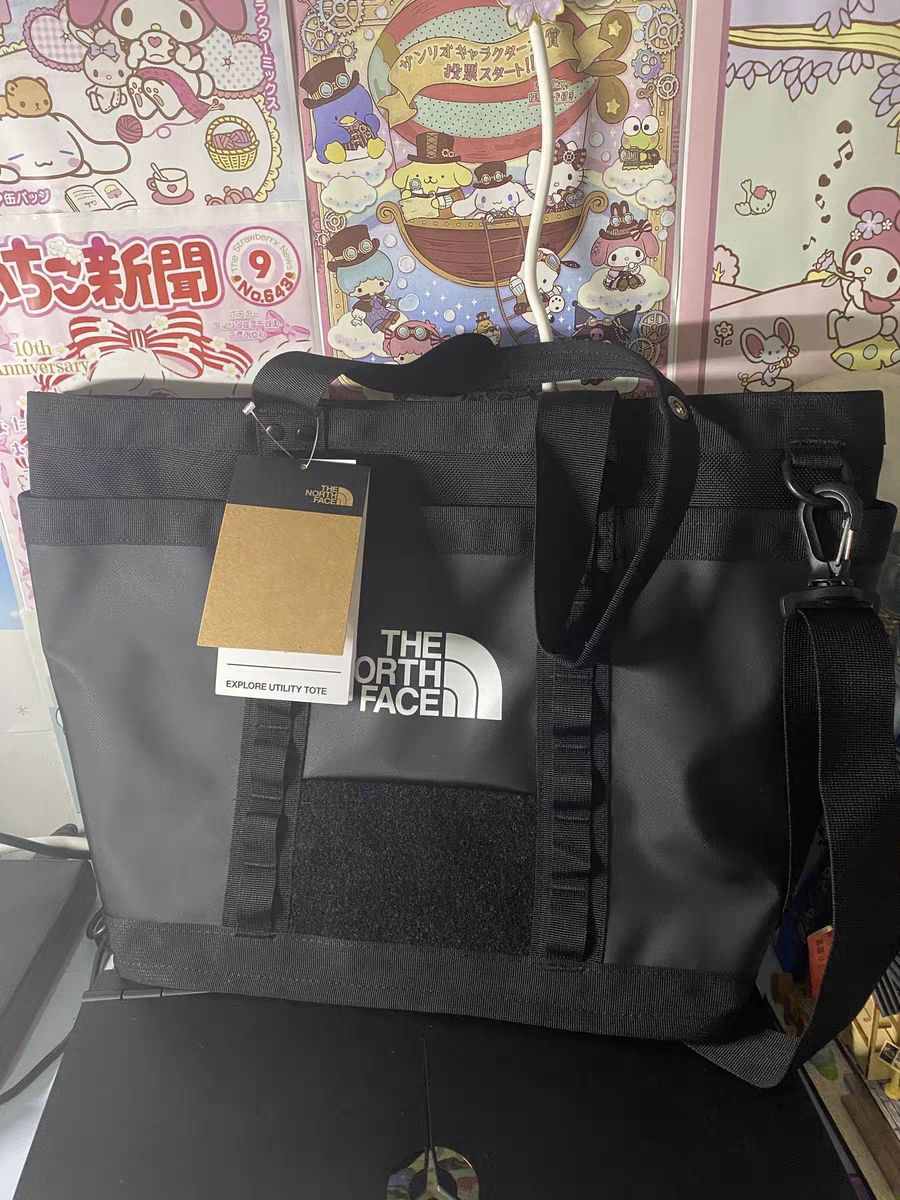 太惊艳了吧～TheNorthFace背包 单肩包