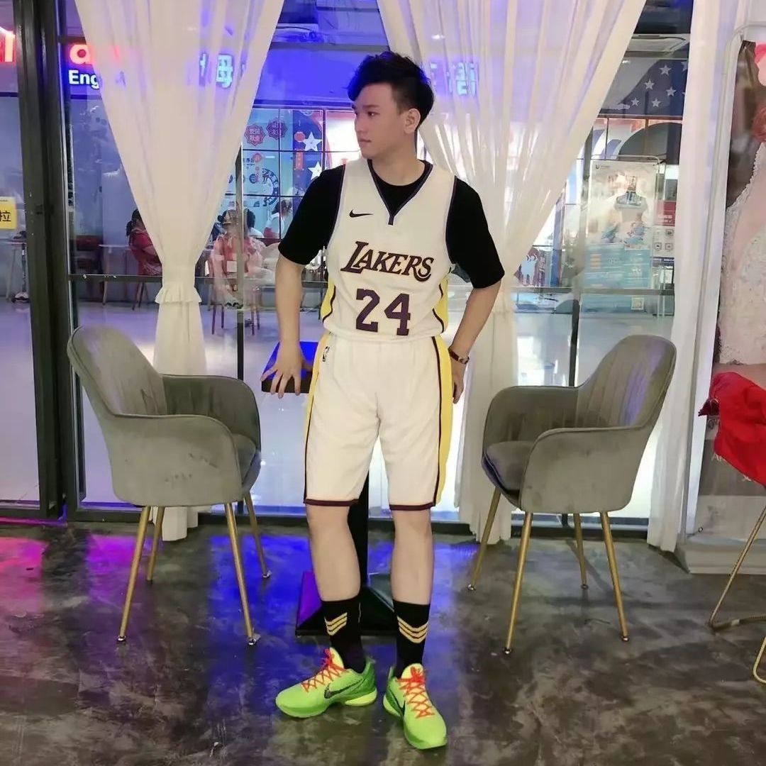 Nike 科比 湖人队 24号球衣穿搭分享