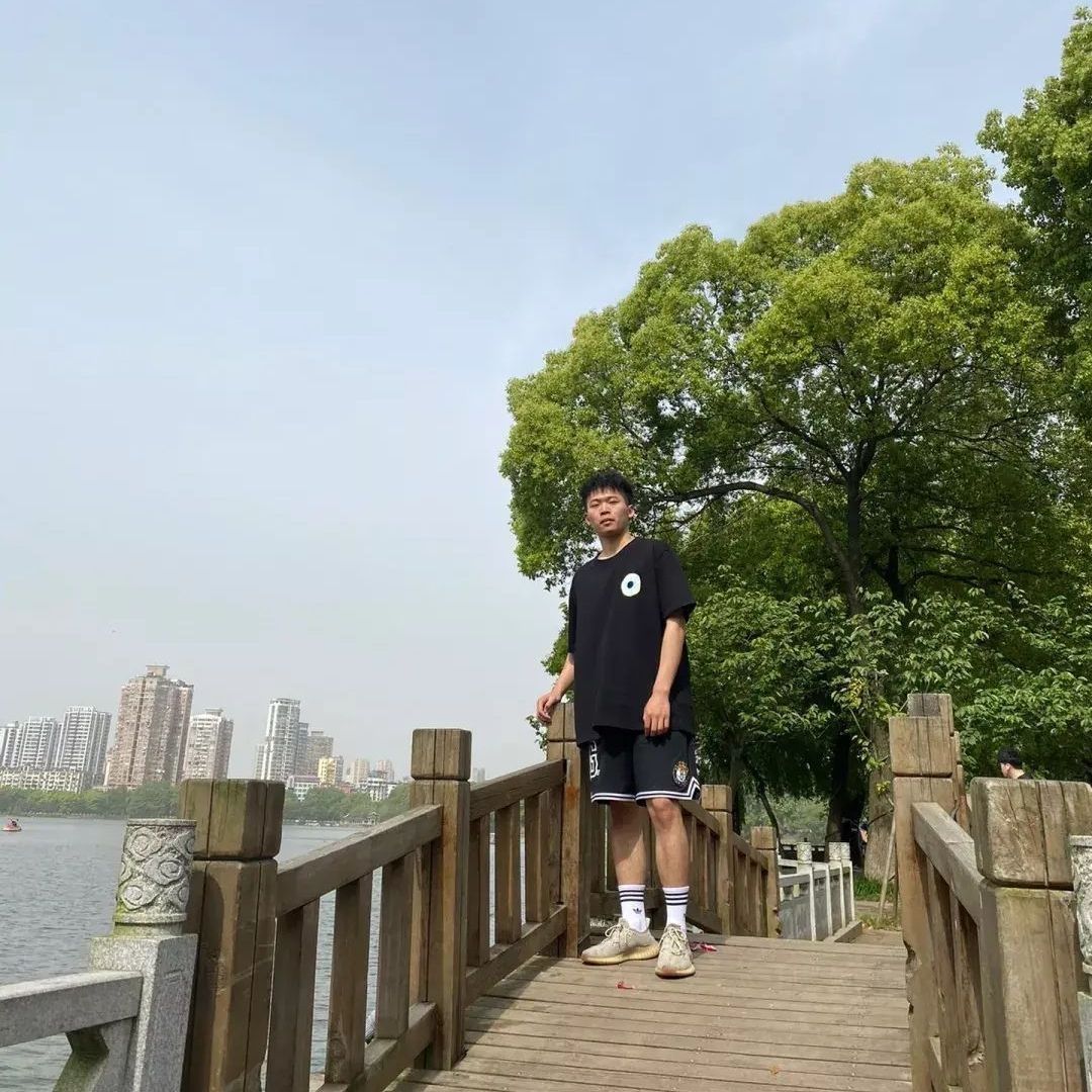 SSUR PLUS 显瘦百搭穿搭分享