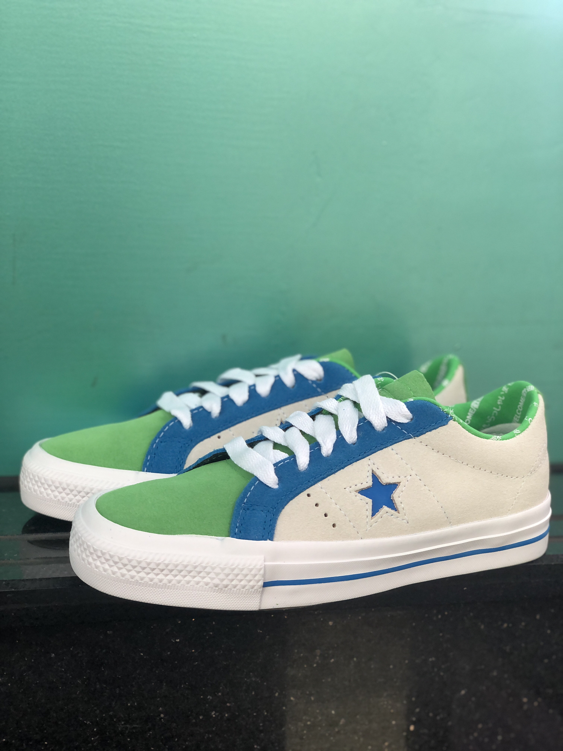 小众鞋｜匡威 One Star Pro “不打烊”系列-FamilyMart