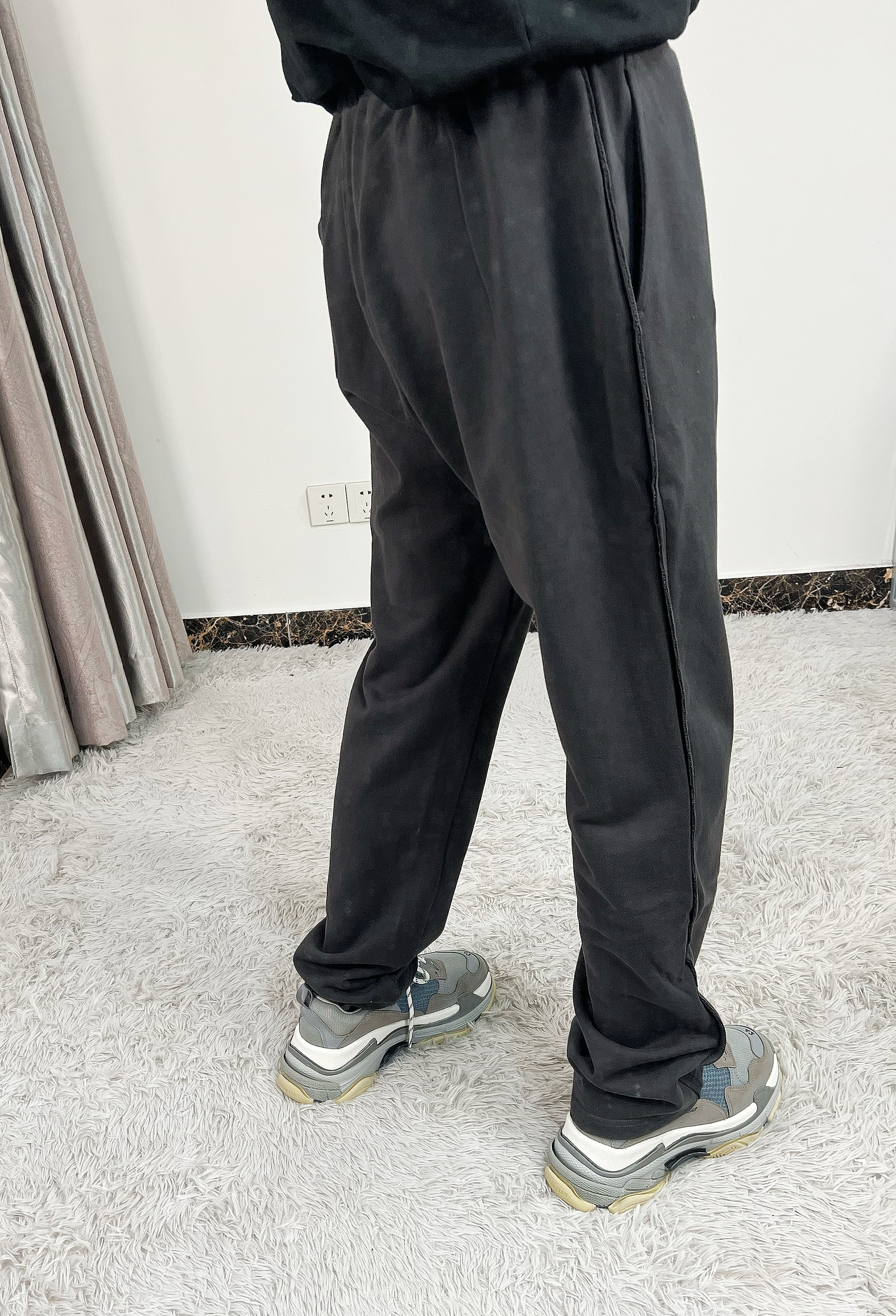 夏季搭配｜怎么少的了一条抽绳休闲裤