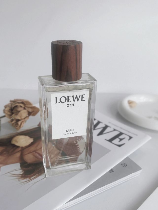 香水｜LOEWE事后清晨｜缠.绵之后 破晓之时