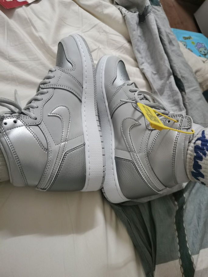 👟球鞋名称：AJ1东京限定/高帮

🔍设