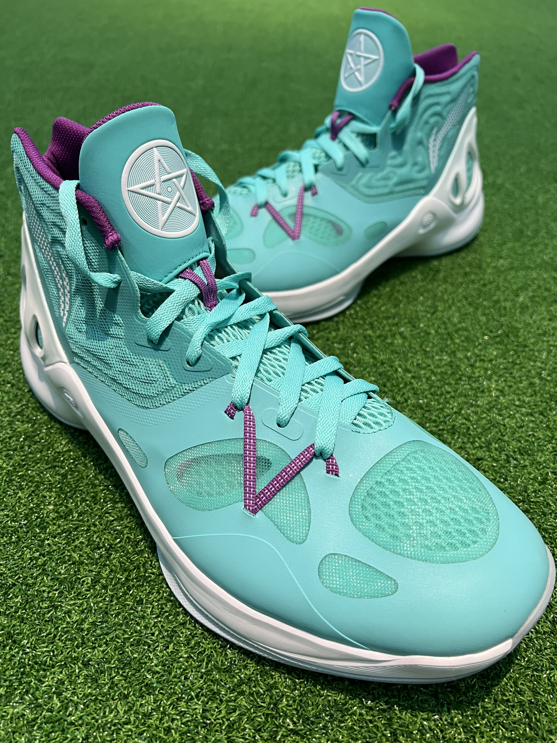 🏀开箱｜音速5“翡翠”