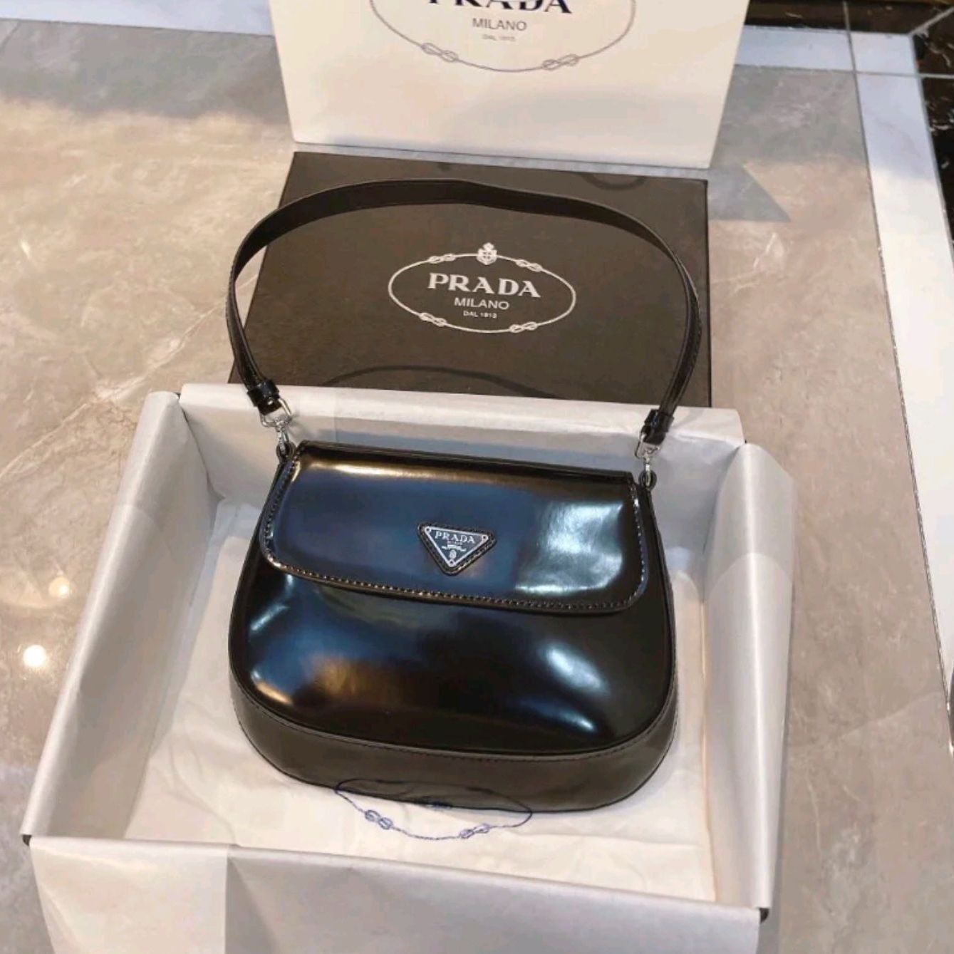 Prada Cleo翻盖式单肩包分享
