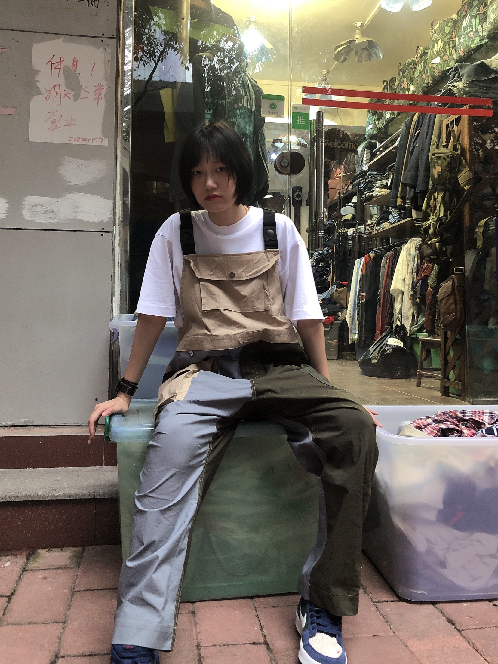 夏日ootd｜拼接背带酷到不行