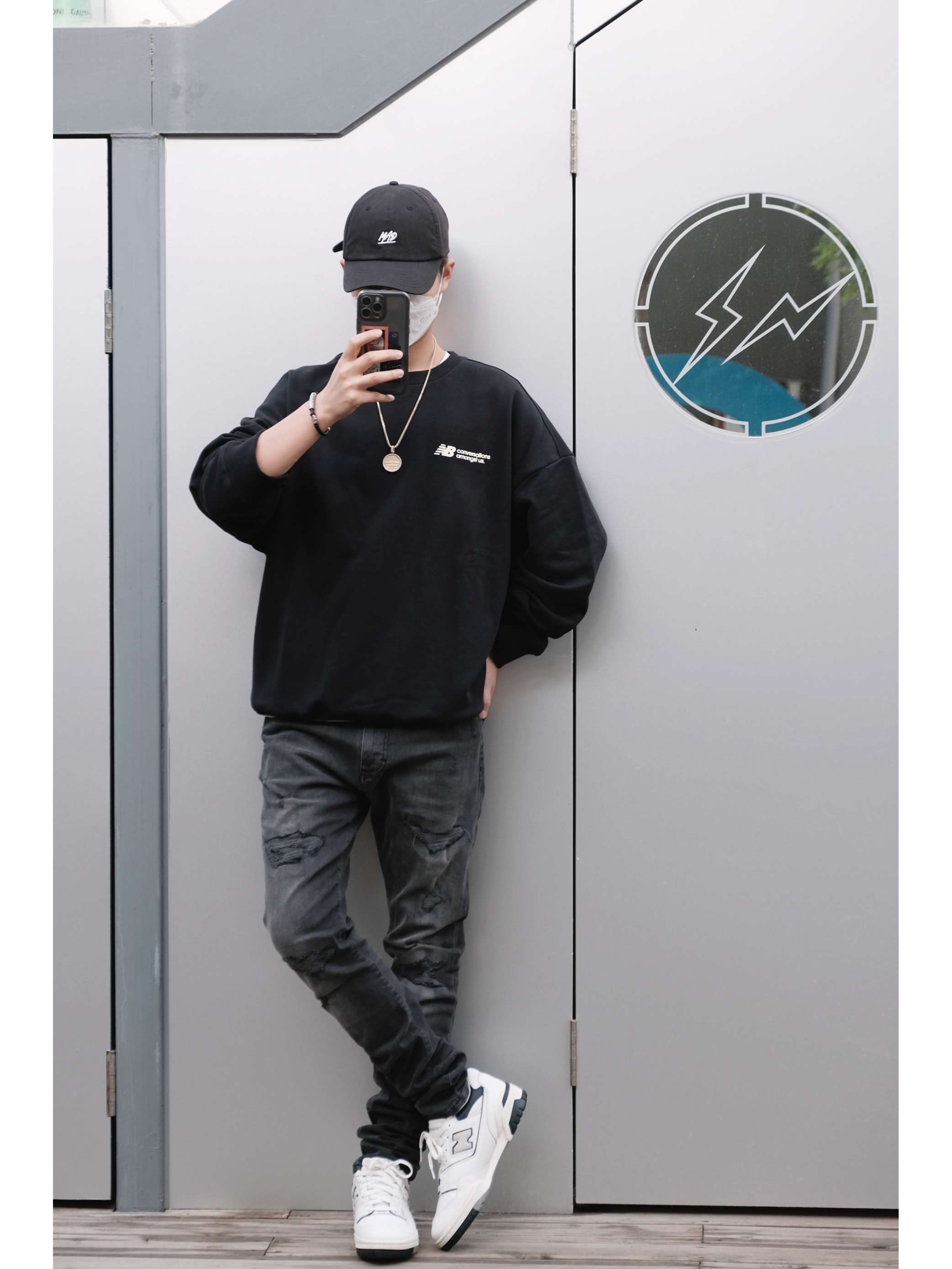 出游色彩穿搭 | 最稳的黑色系街头感OOTD❗