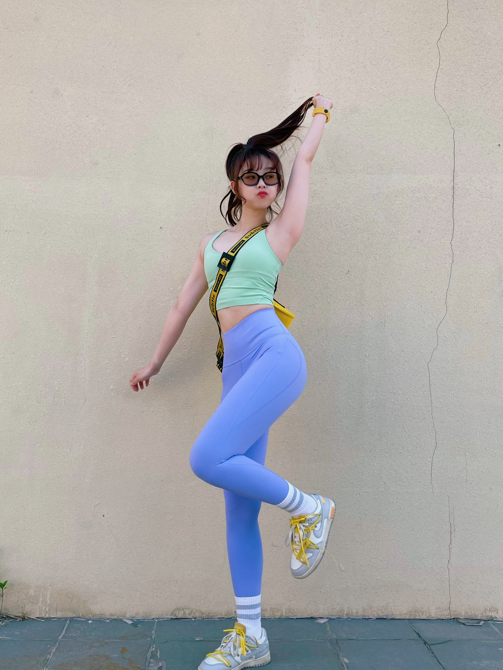 OOTD｜这个翘俏裤是真的有点东西啊🙈