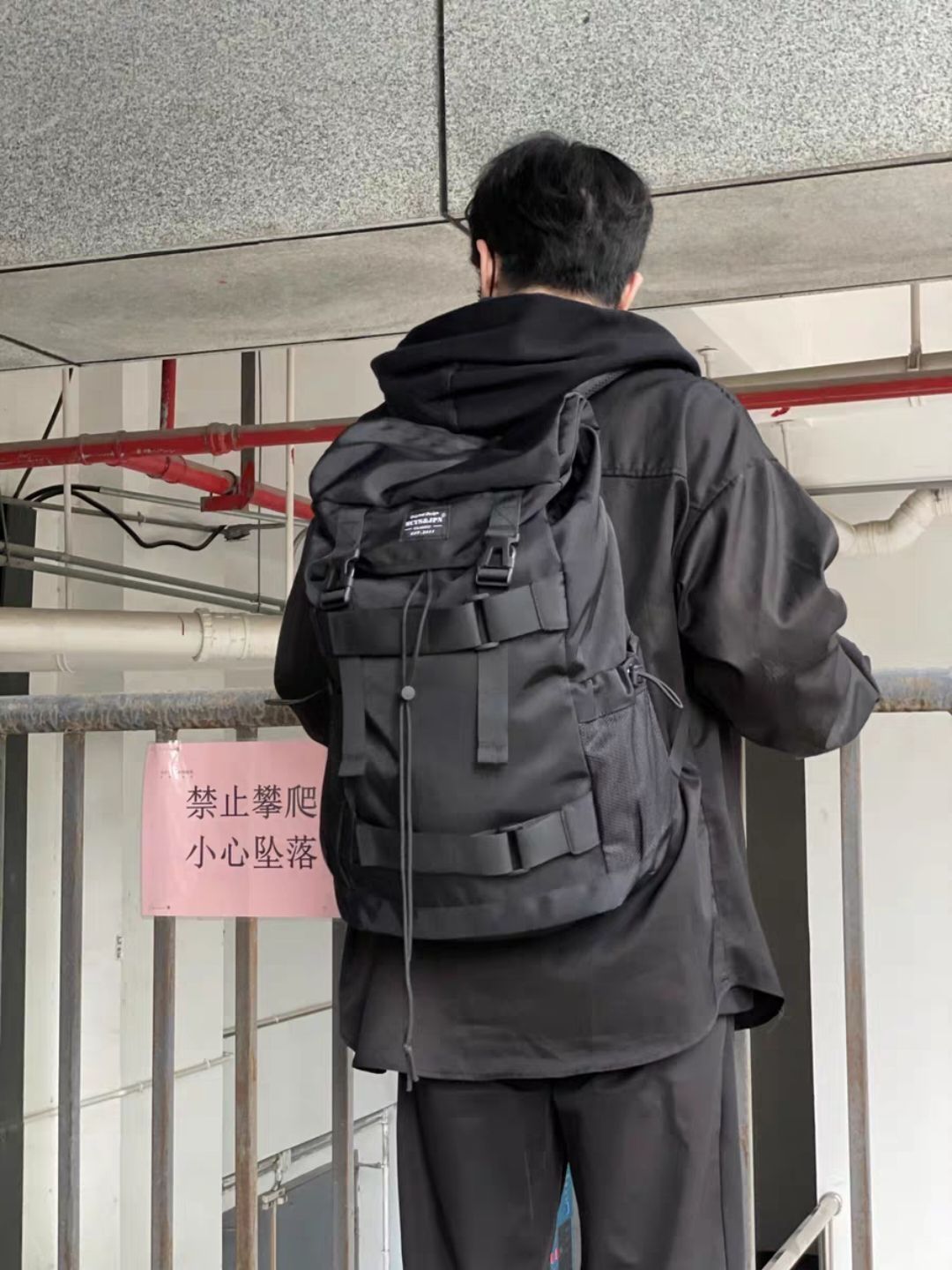 木村耀司 大容量轻便运动户外双肩背包分享