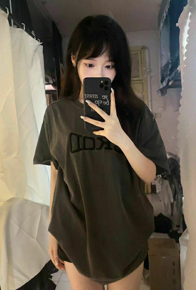 你眼中倒映的星河烂漫，是我不曾见过的世外
