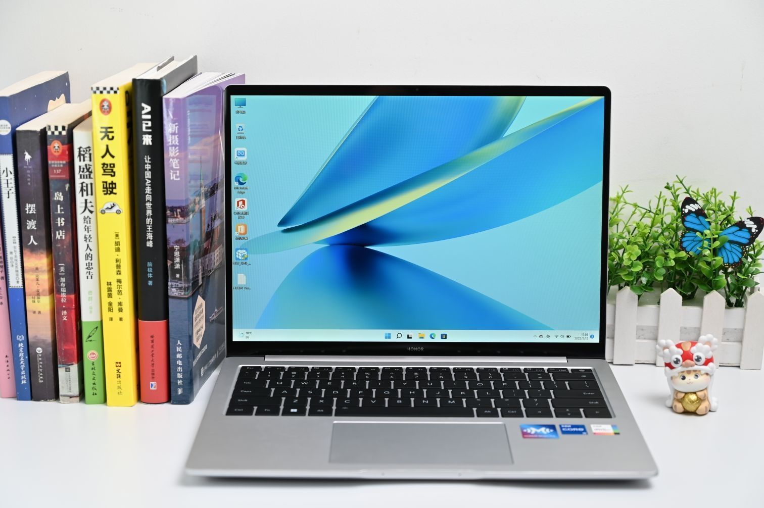 再来一组荣耀MagicBook 14图赏