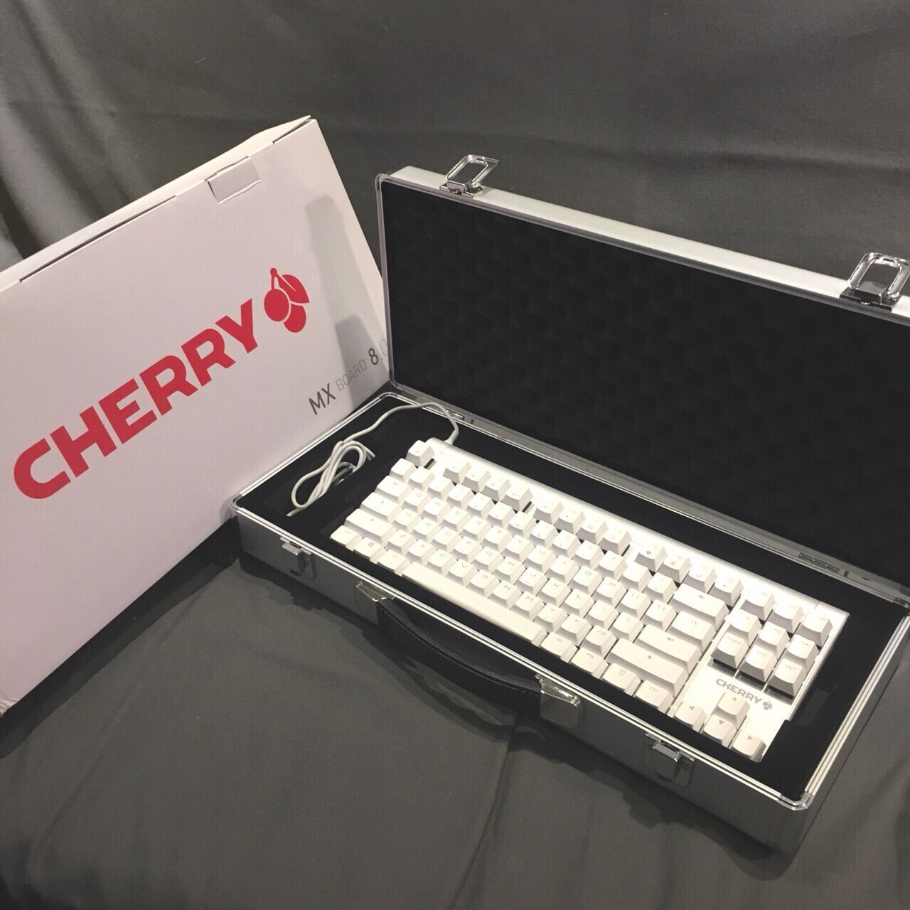 旺仔礼物心选 Cherry MX8.0机械键盘