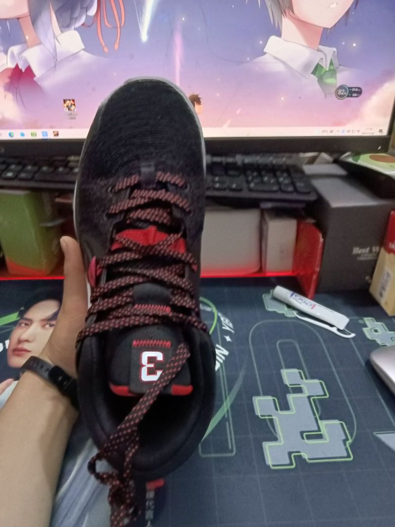 👟球鞋名称：👟球鞋名称：李宁 Silen
