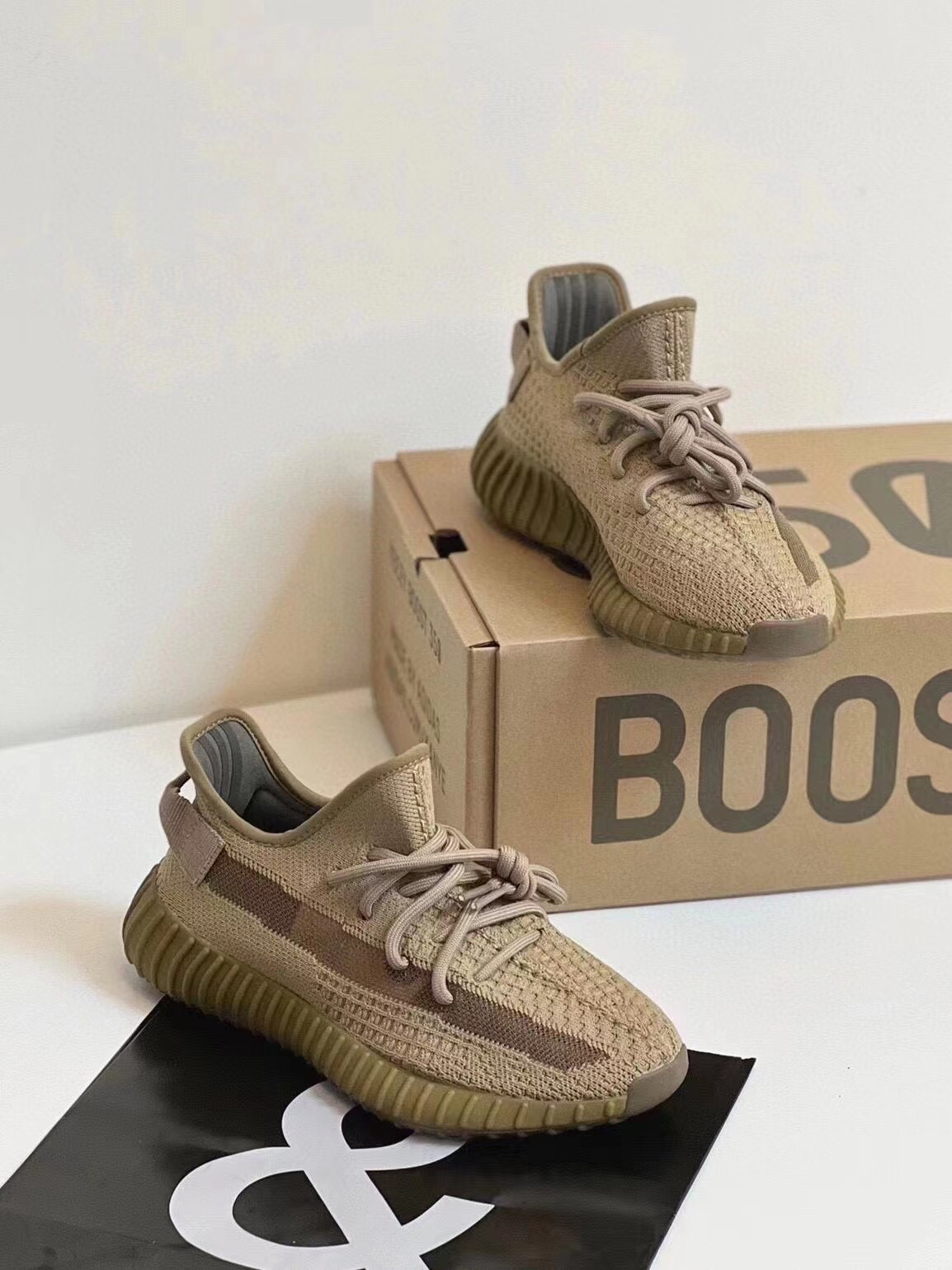 yeezy350地球