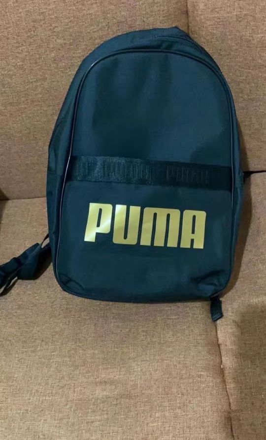 Puma 小巧时尚轻便出行休闲书包双肩包分享