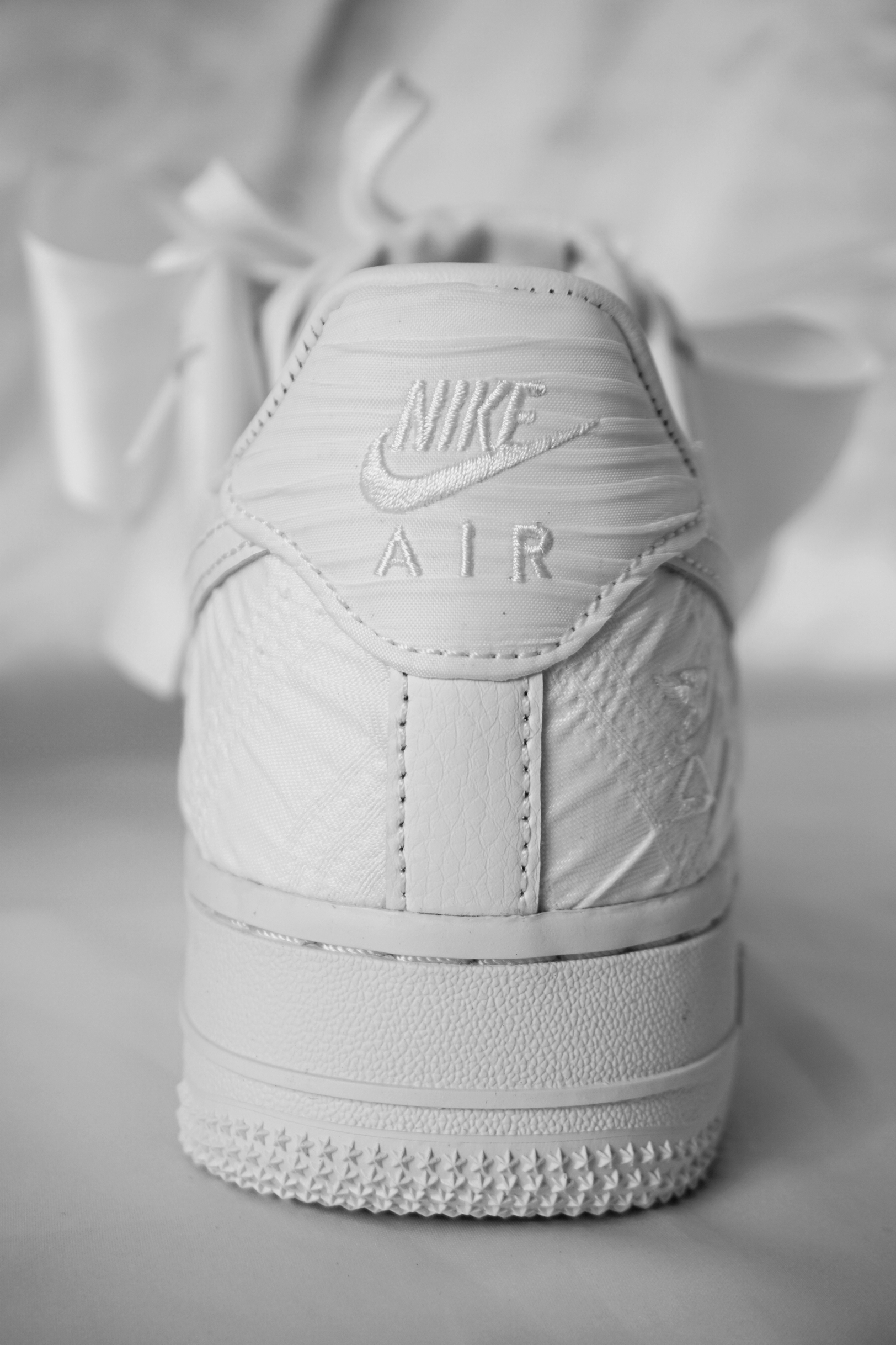 小仙女必备?AF1纯白蝴蝶结
