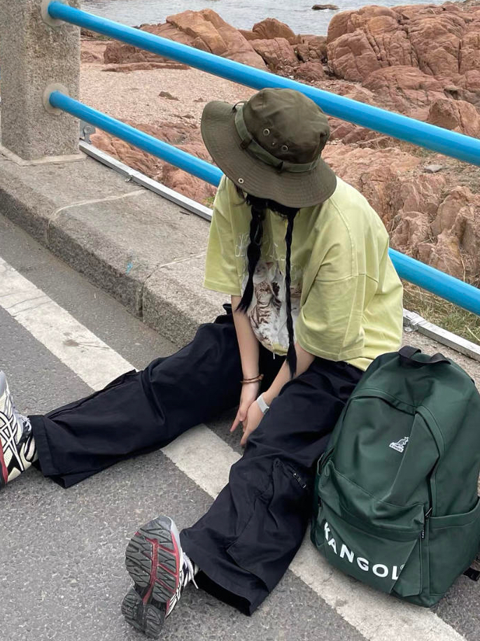 KANGOL 简约双肩包女大学生通勤书包时尚大容量休闲运动背包 分享