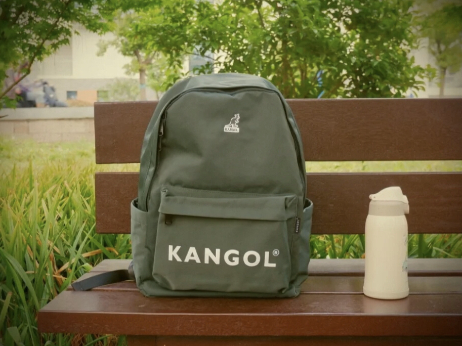 KANGOL 简约双肩包 分享