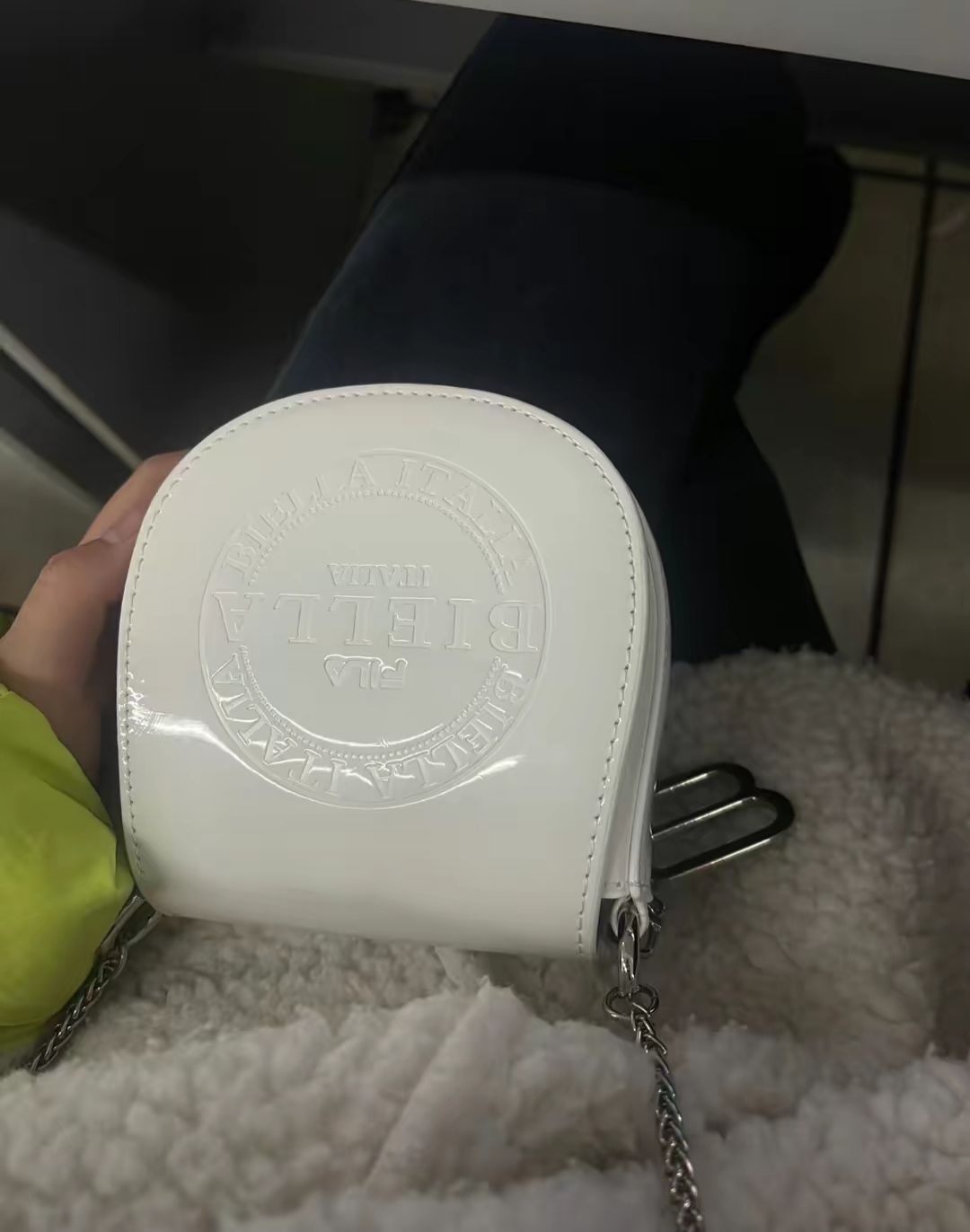 【倪妮同款】FILA 腋下单肩包斜挎包女包分享