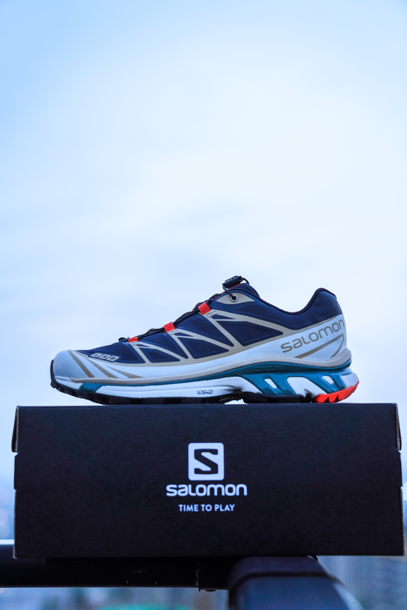 最哇塞户外鞋款丨Salomon XT-6 霞