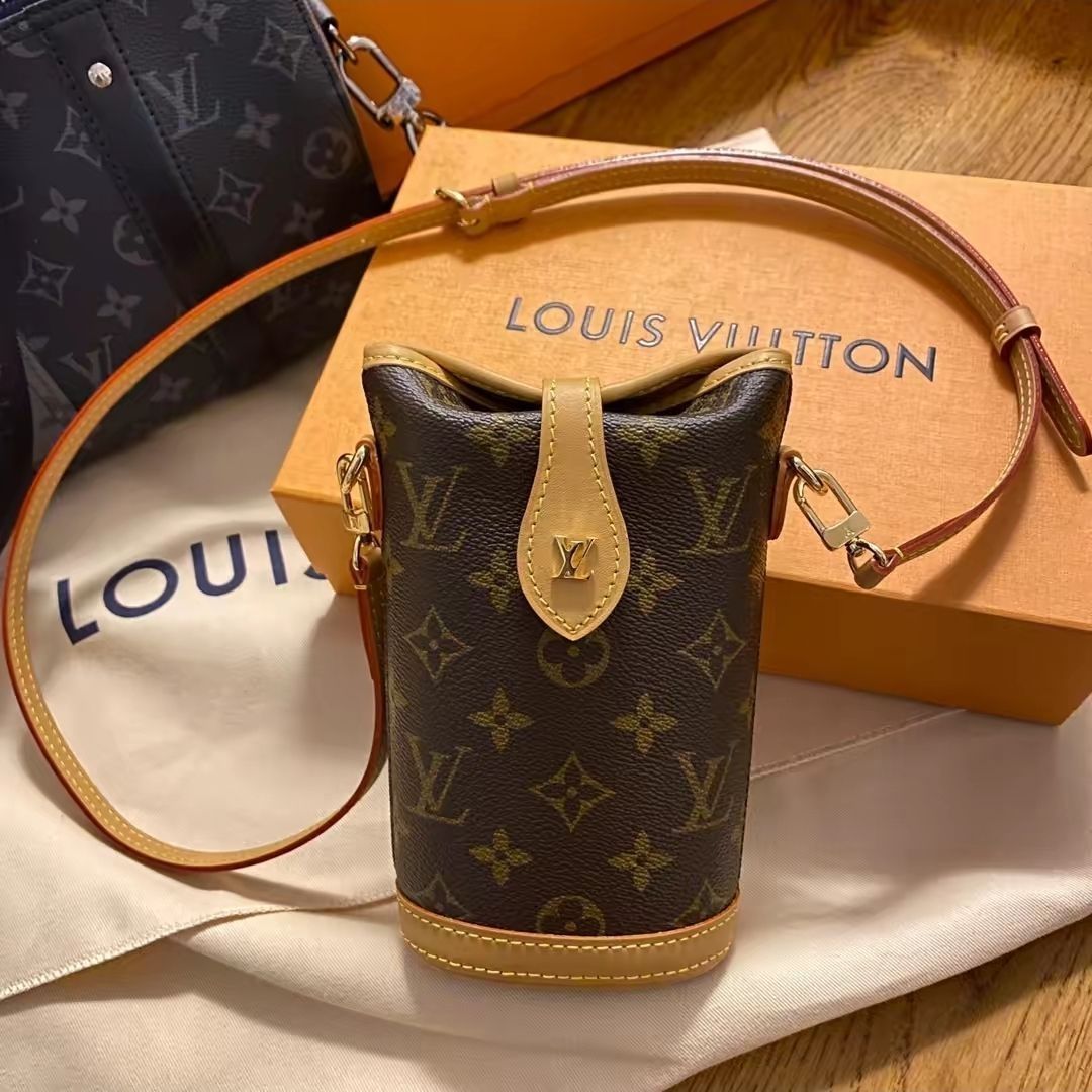 最新款｜ LV mini 薯条包