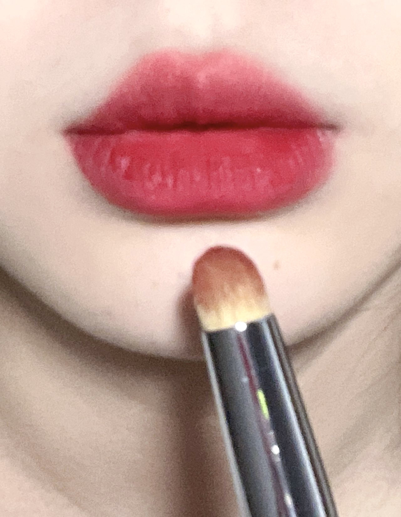 超显白莓果色！质地超舒服～