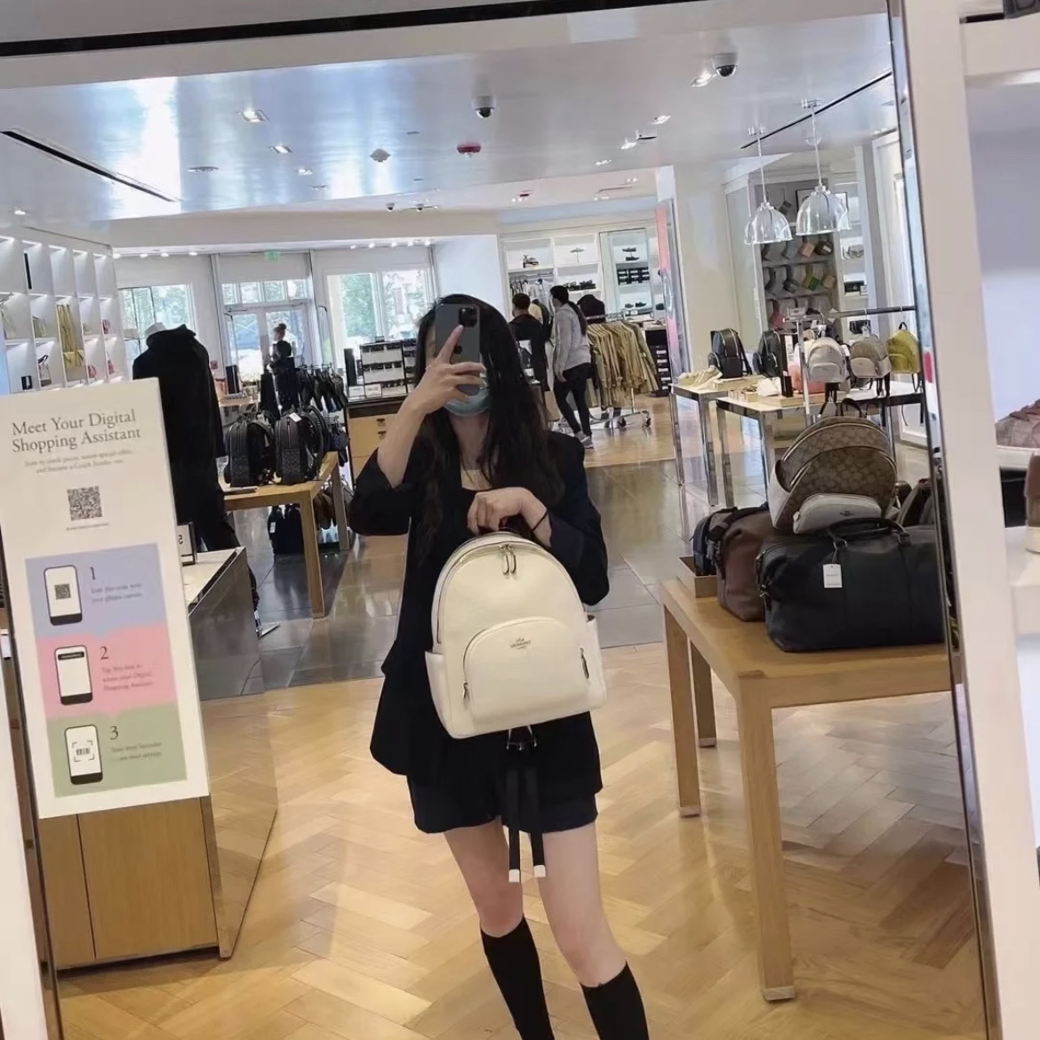 被Coach 女士双肩背包种草啦✌️