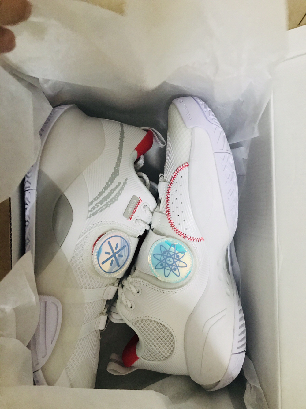 不错不错！
就是有点捂脚
