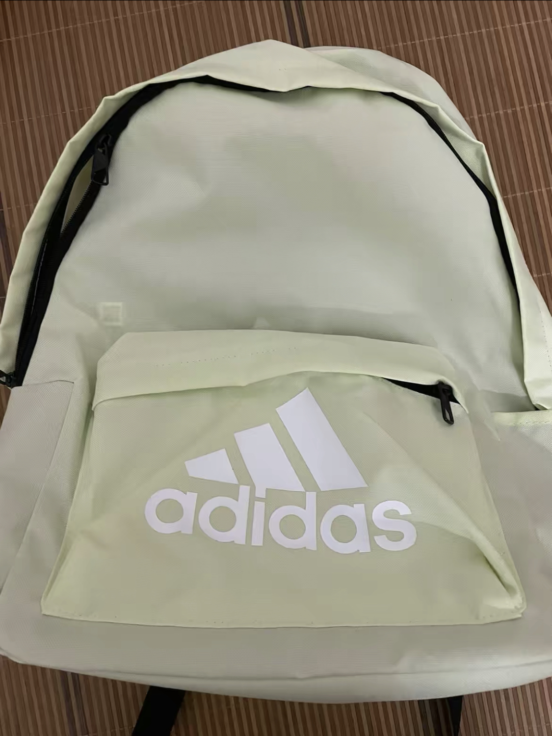 adidas 运动健身双肩包分享