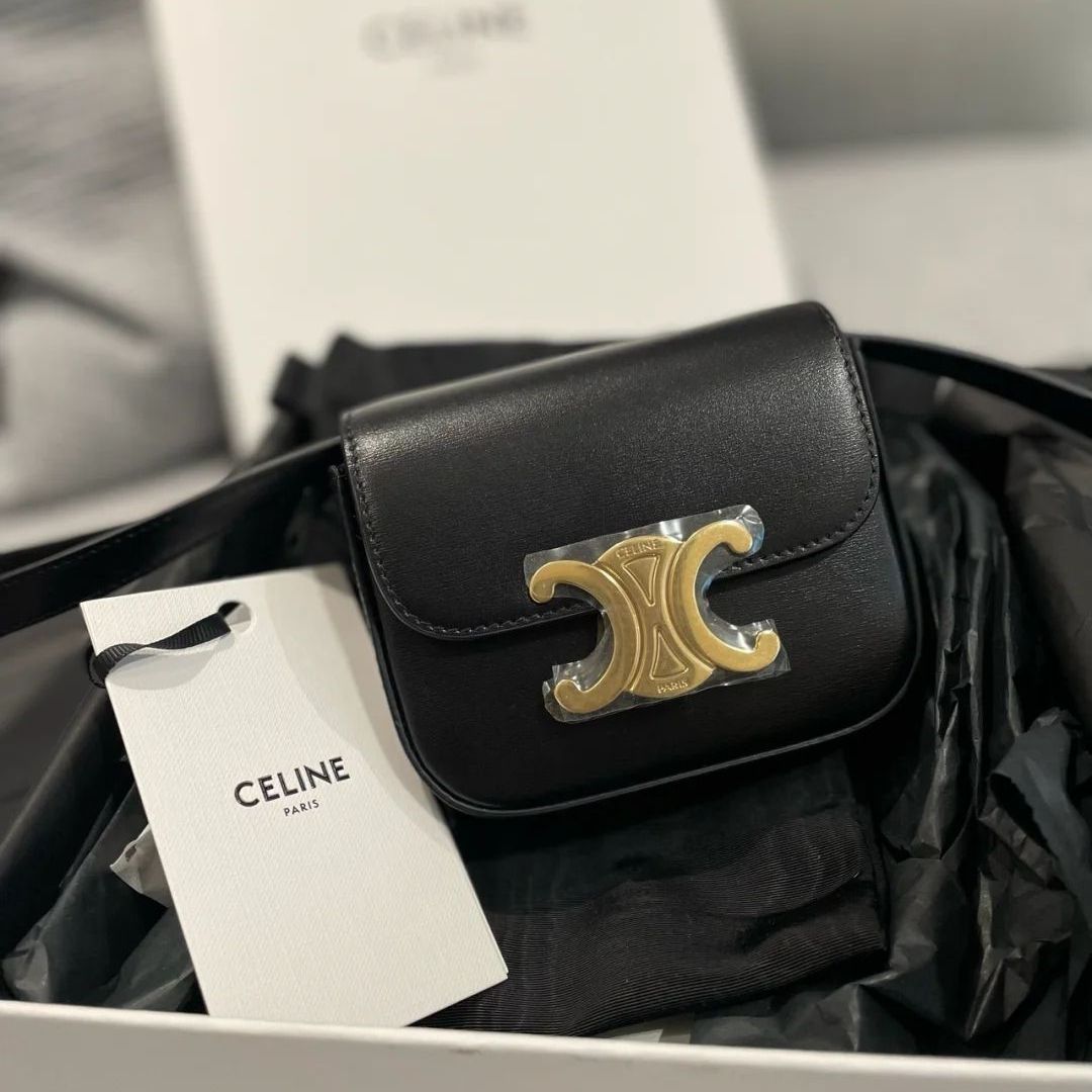 Celine TRIOMPHE 迷你包