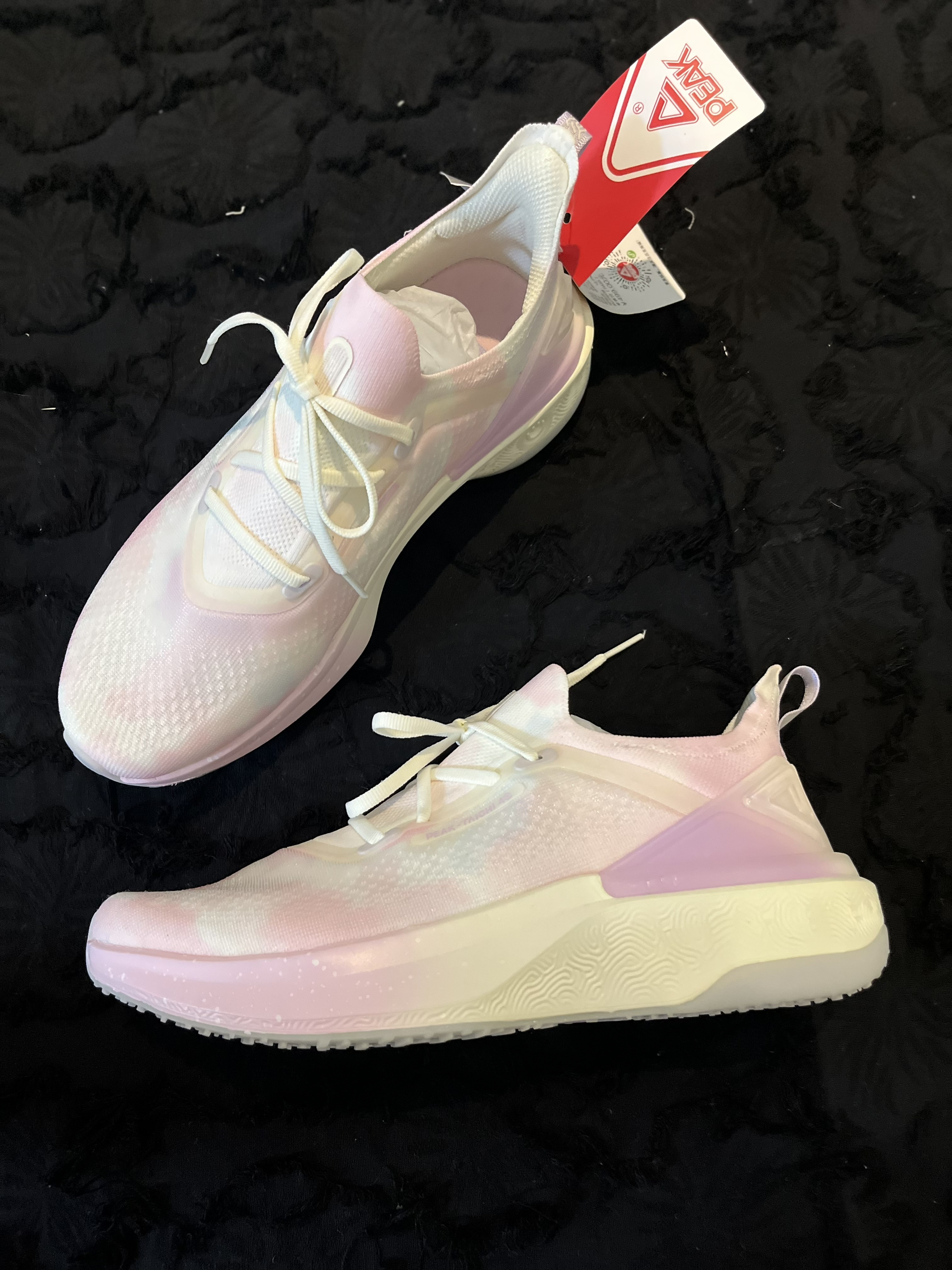 🌈这鞋子有多弹?🌟