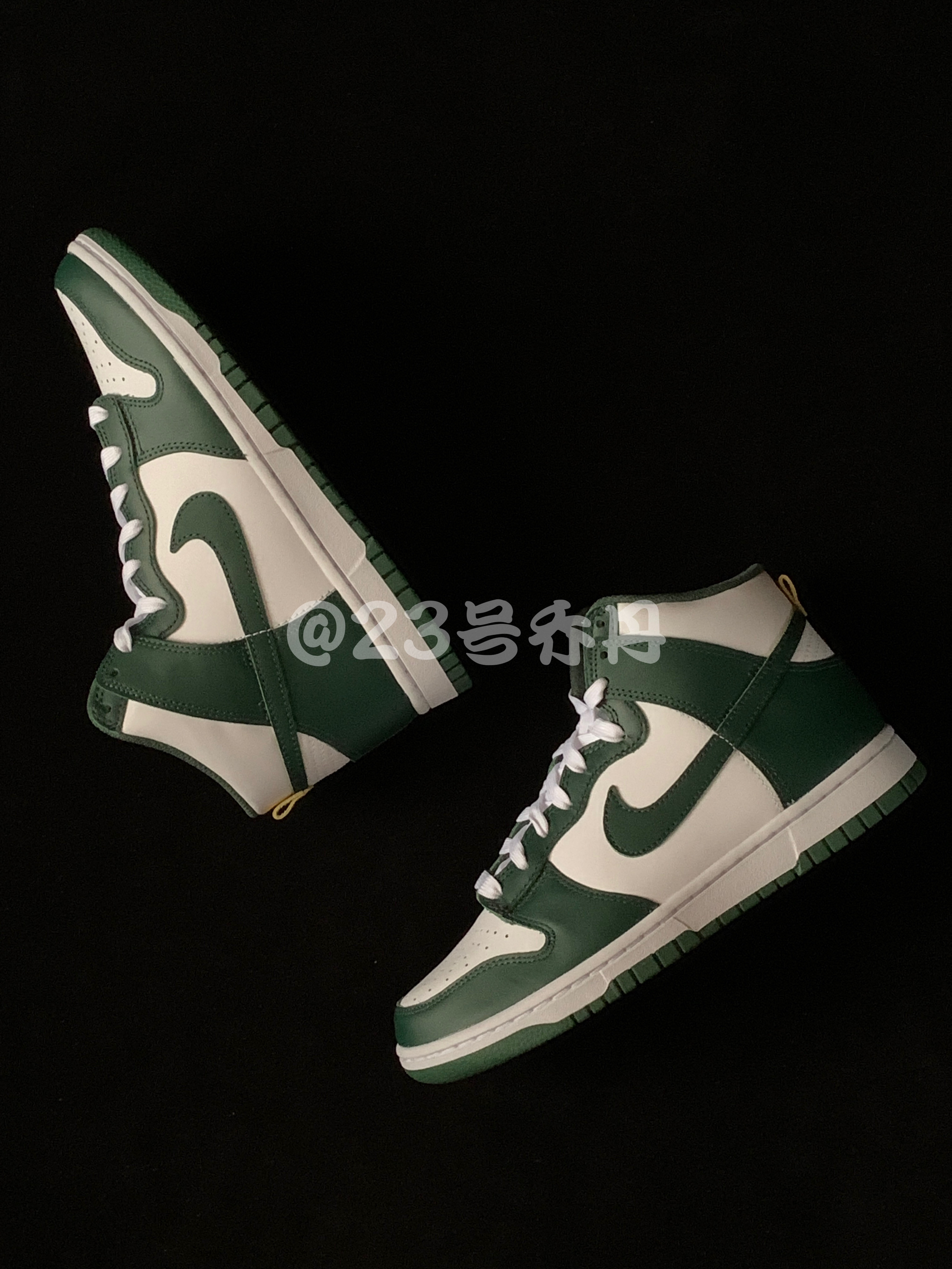 晒晒我的小绿鞋｜Dunk High Retro白绿