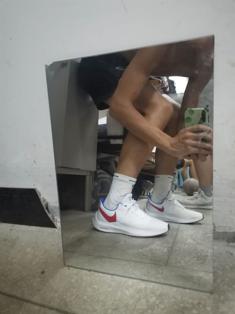 虽然出到8了，但是这个脚感和颜值真的很赞