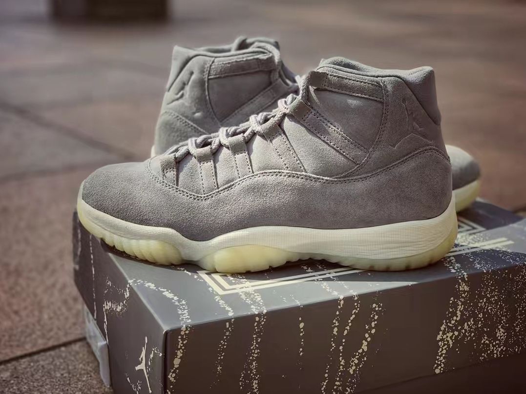 Aj11
