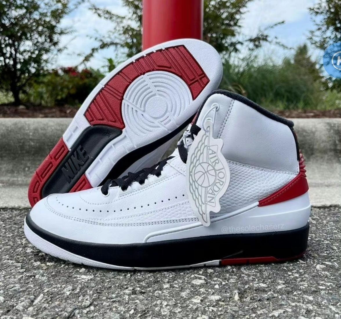 Air Jordan 2 OG “Chicago”