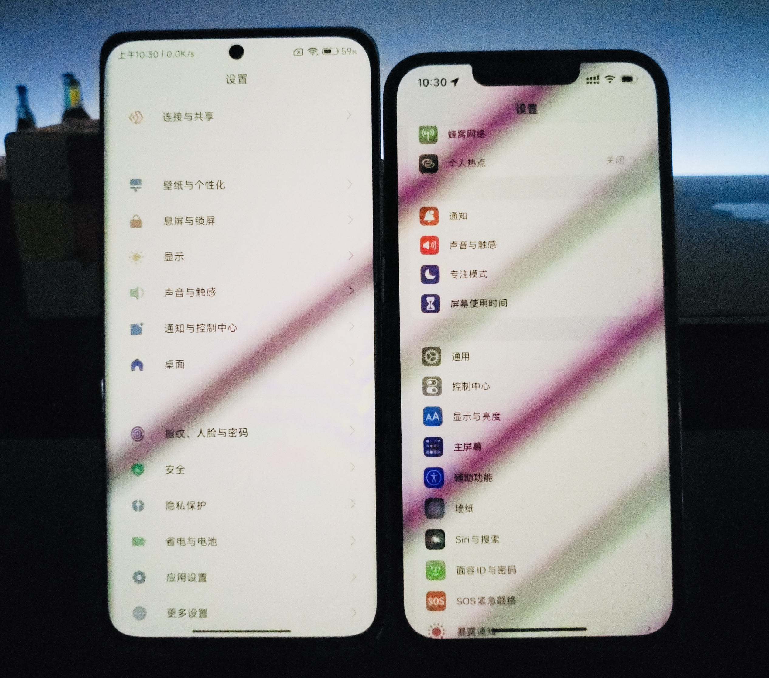 iPhone 13 Pro和小米12S屏幕对比。