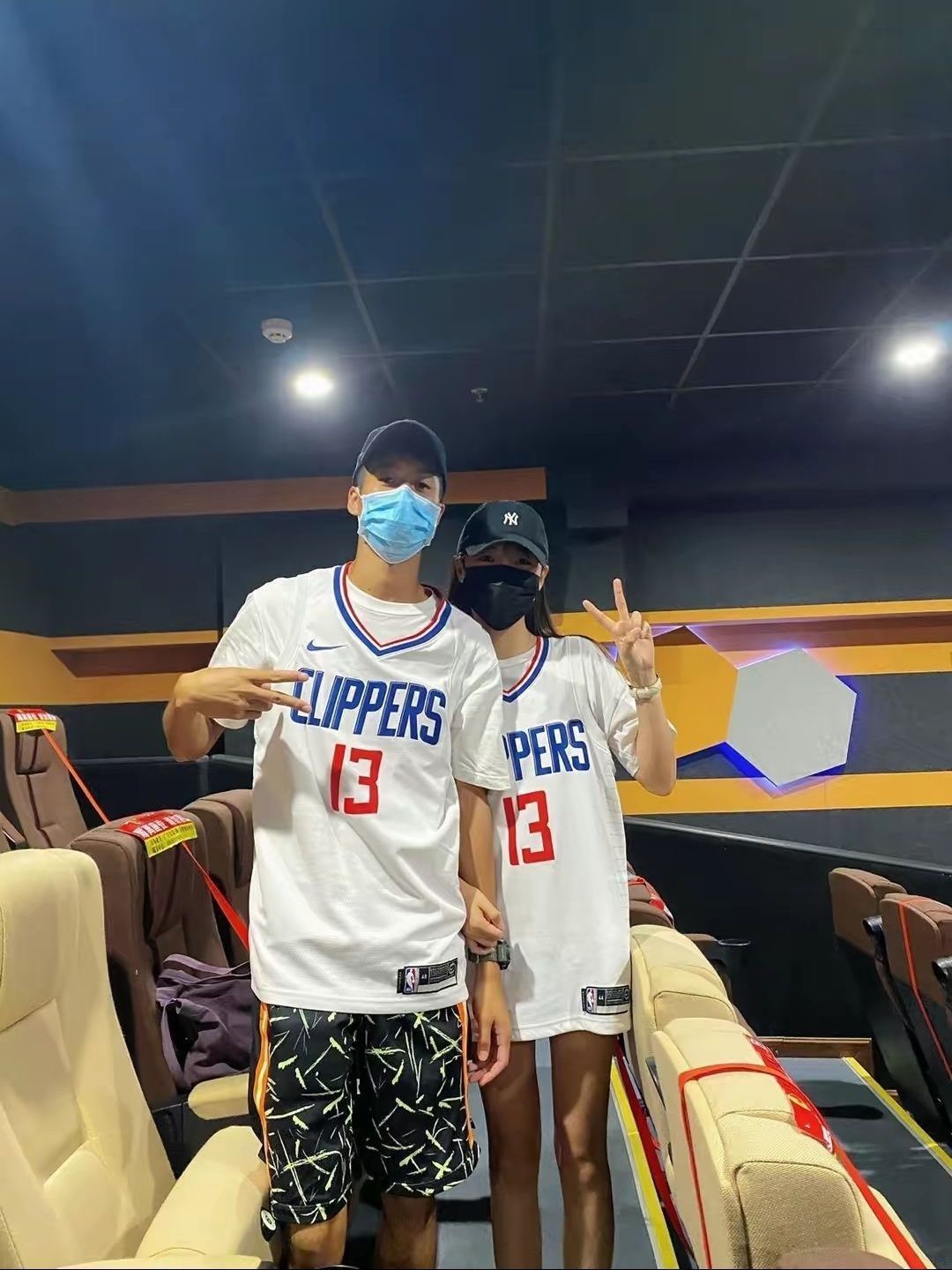 情侣球衣搭配